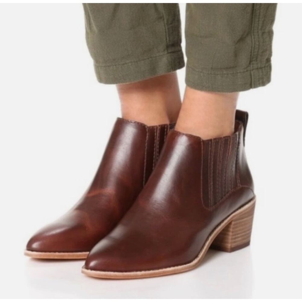 Madewell Chelsea Bonham Boots Size 6 Brown Pull On Pointed Toe Leather Booties - Picture 2 of 9